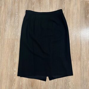 Chic Black Midi Skirt for Women